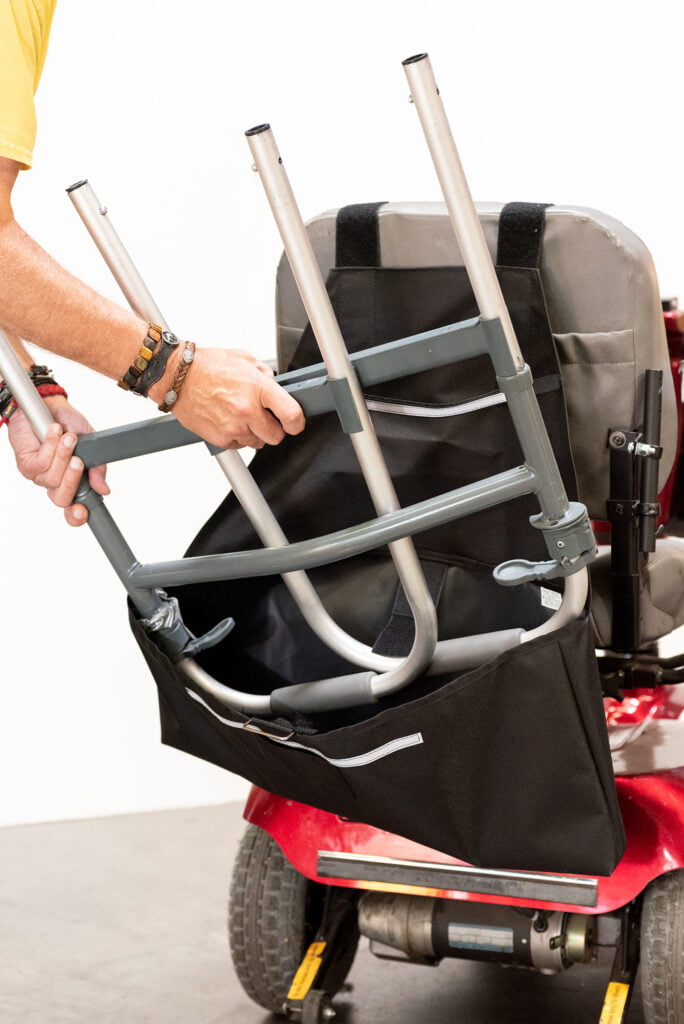 B6214 Walker Holder 03